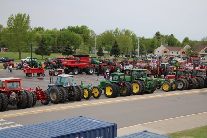 Tractor Day Supervision